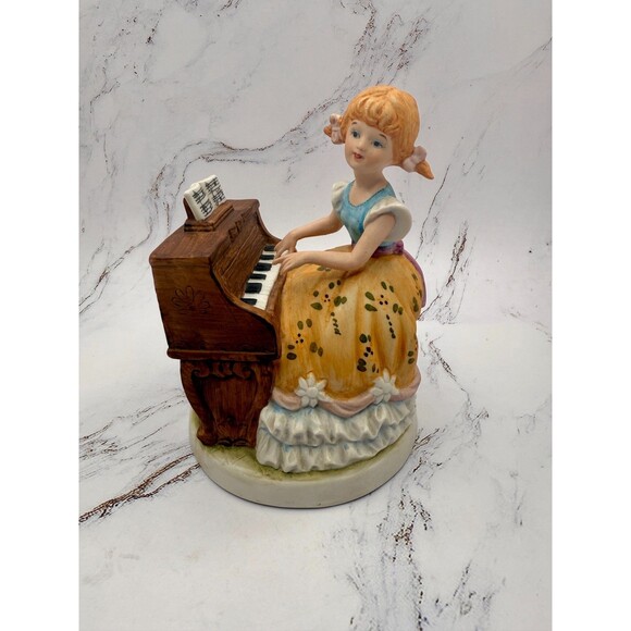 Girl Playing The Piano Music Box By Lefton Hand painted - Picture 5 of 16